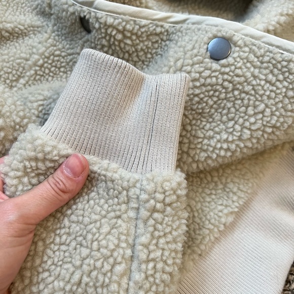 Patagonia bomber jacket - Picture 5 of 6